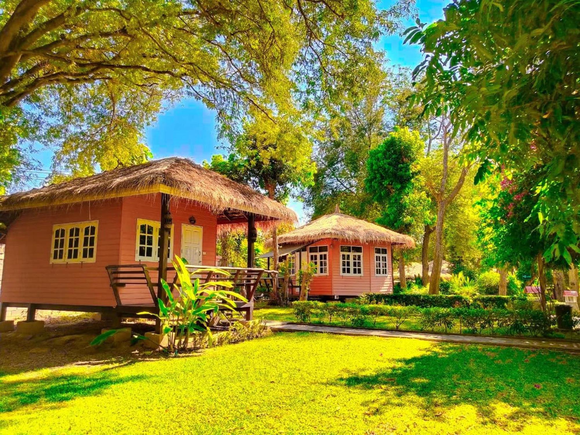 Aurora Resort Канчанабури Экстерьер фото