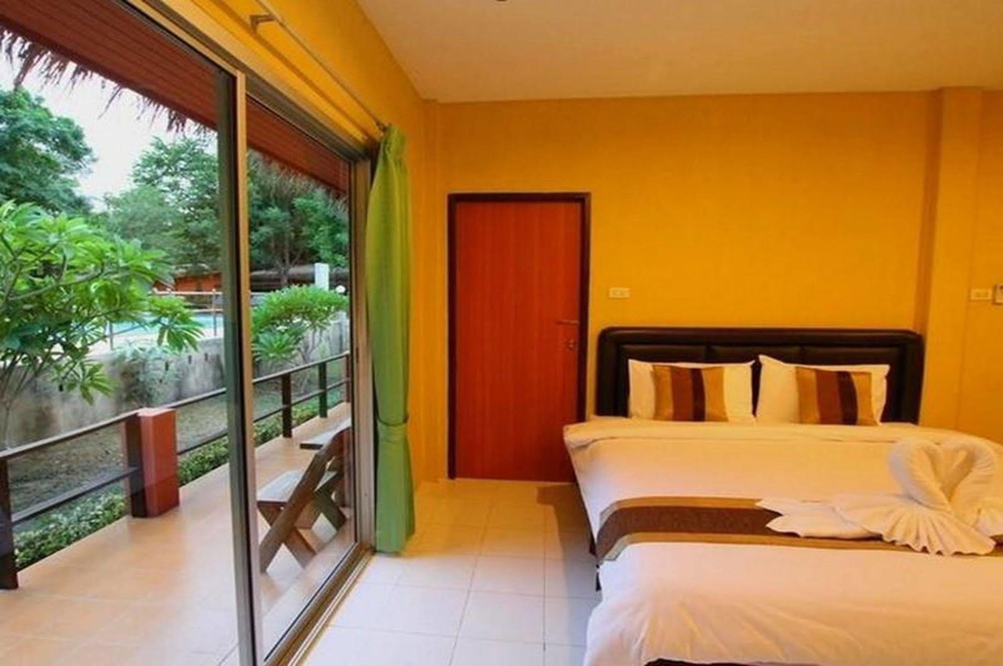 Aurora Resort Канчанабури Экстерьер фото